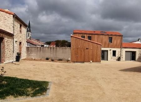 La Borderie - Maison Des Randonnees - Gite Etape - Gite De Groupe Vairé Buitenkant foto